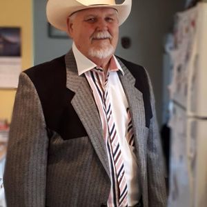 Meet your Posher, Ron